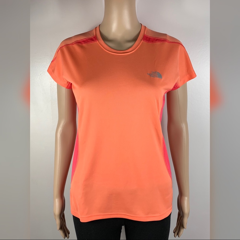 THE NORTH FACE Vaporwick Small Orange Crew T-Shirt